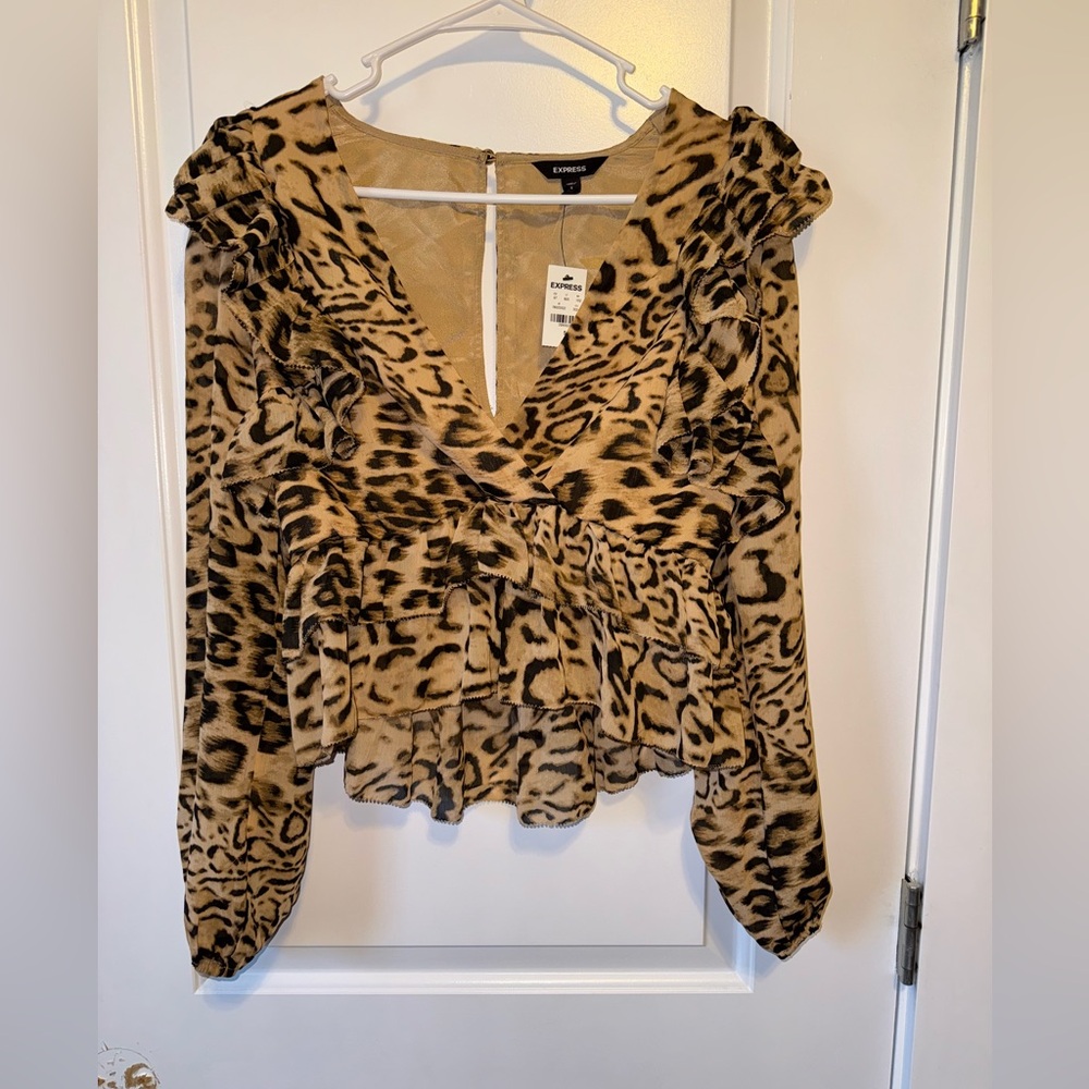 NWT Express Leopard Print Women's Top size small